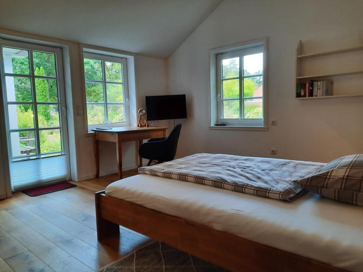 Idyllisches Schwedenhaus In Ruhiger Hanglage Oetzen Dış mekan fotoğraf